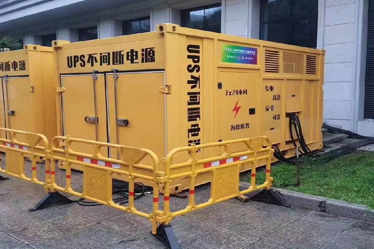 宣恩发电机租赁施工现场
